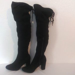 Ladybug women's size 6 1/2 black over the knee, block heel, pull on boot